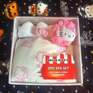 Hello Kitty Spa set